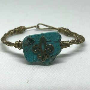 Turquoise and Gold Wire Bracelet